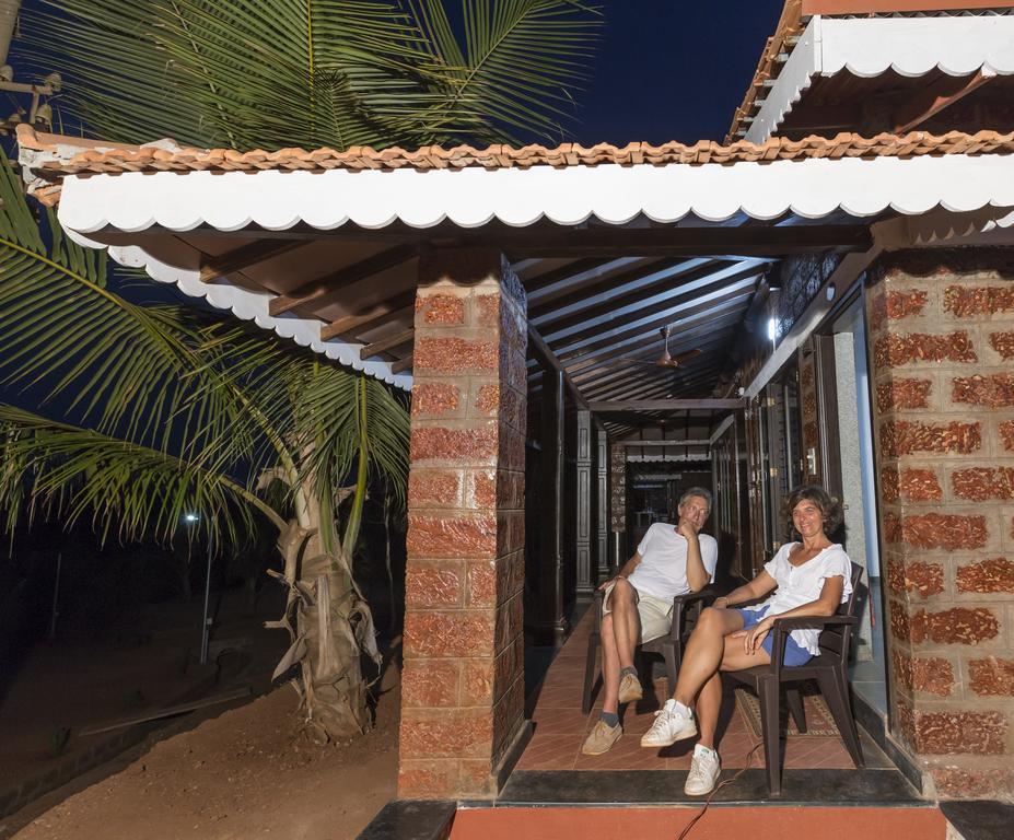 Beachfront Villas Ganpatipule Buitenkant foto